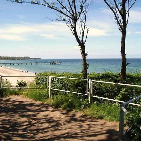 Hideaway For 3 Guests, Cleaning Included 아파트 Neu Gaarz